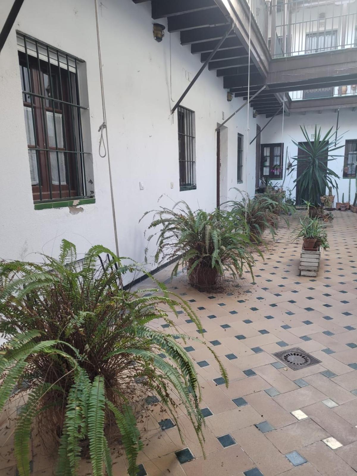 Apartamento Triana Castilla Rio In Unique Building