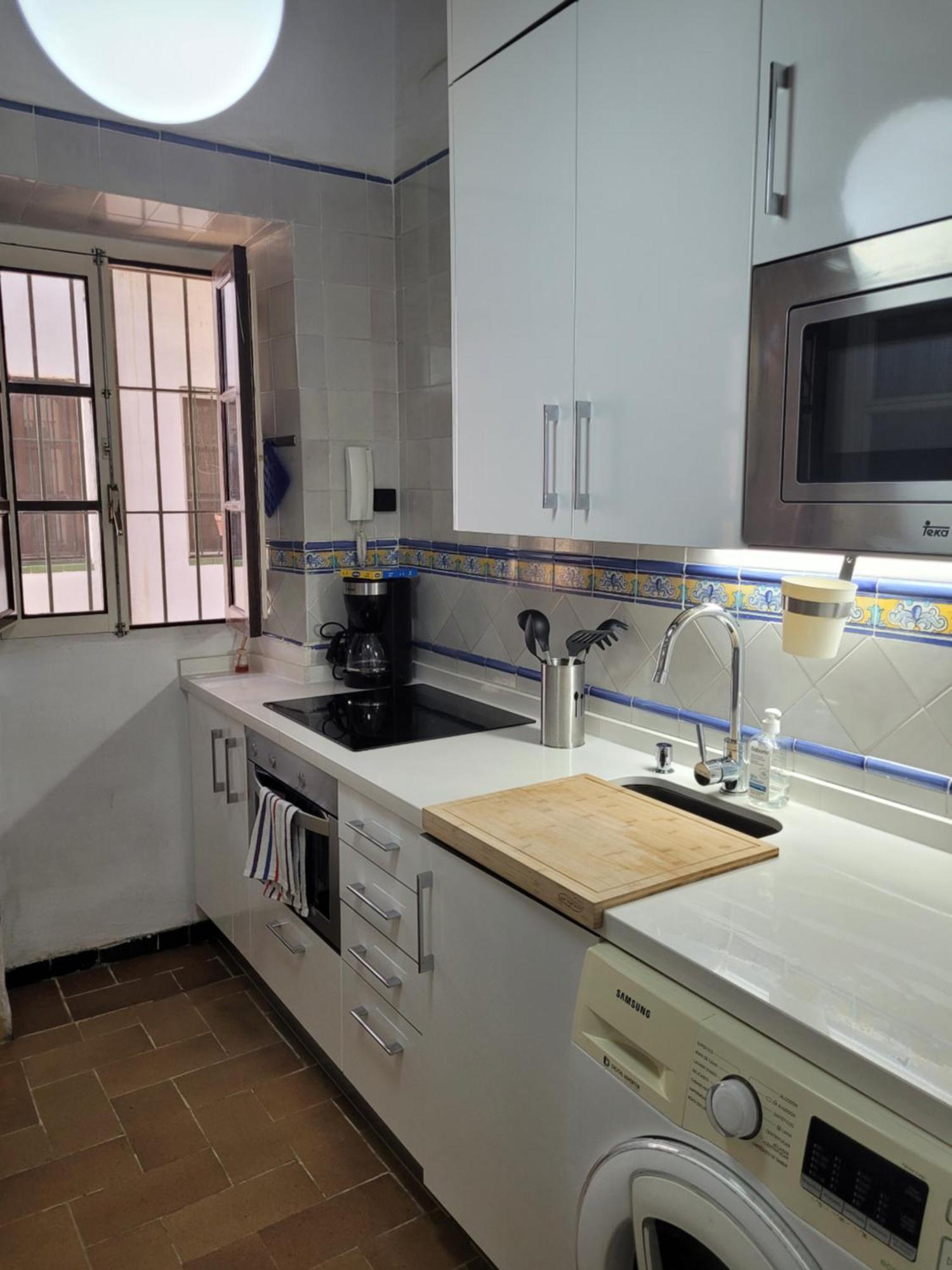 Apartamento Triana Castilla Rio In Unique Building