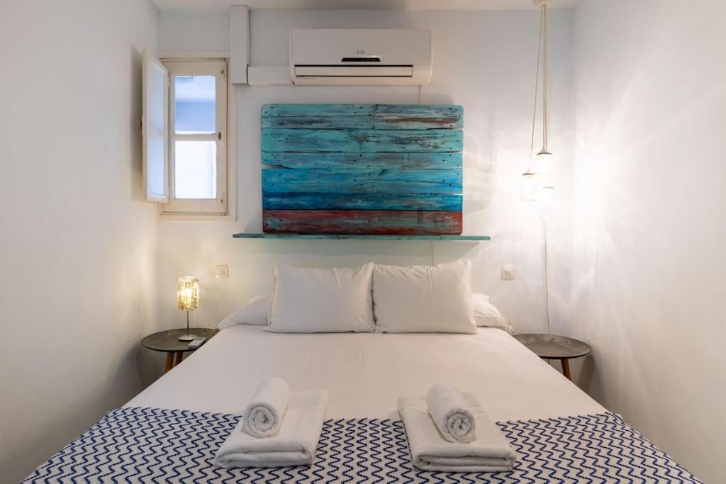 Apartment Atico Con Vistas A La Torre Del Oro Y Catedral By Thegoodtourist Seville