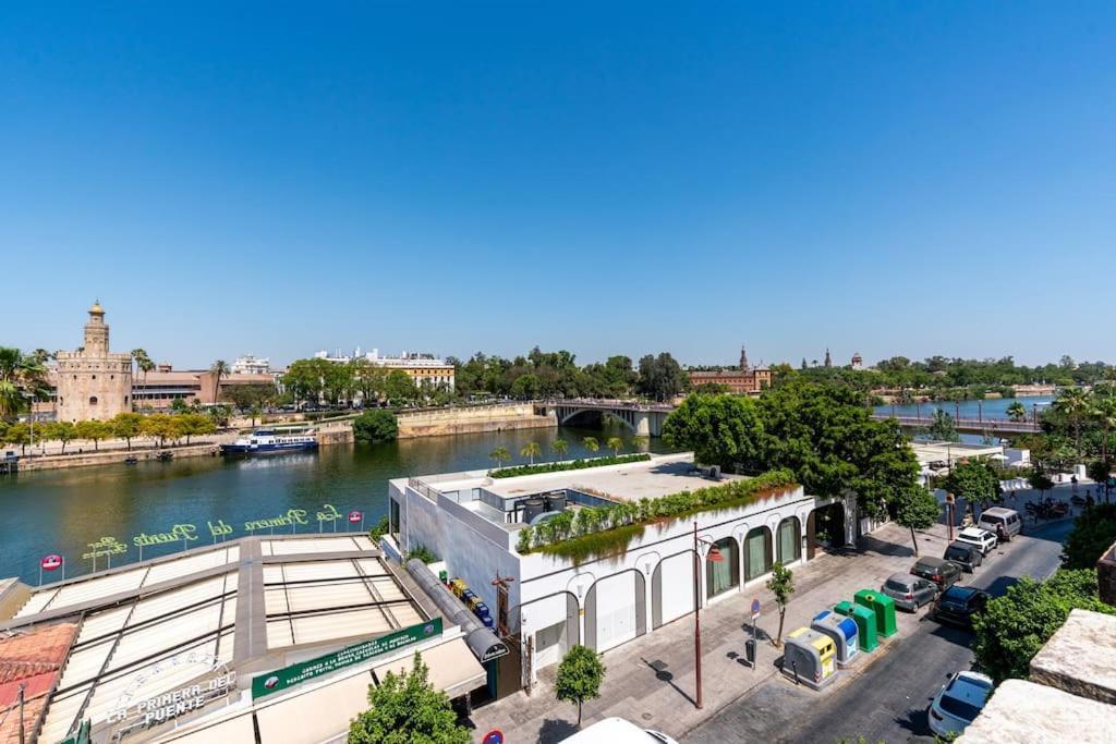 Apartment Atico Con Vistas A La Torre Del Oro Y Catedral By Thegoodtourist Seville