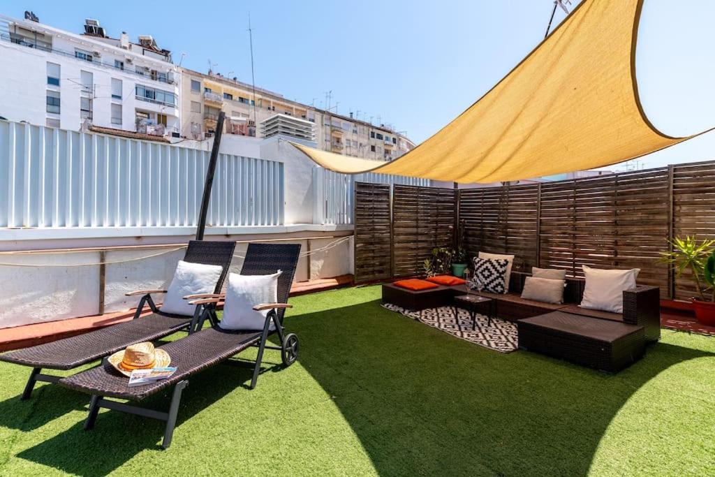 Atico Con Vistas A La Torre Del Oro Y Catedral By Thegoodtourist Apartment *