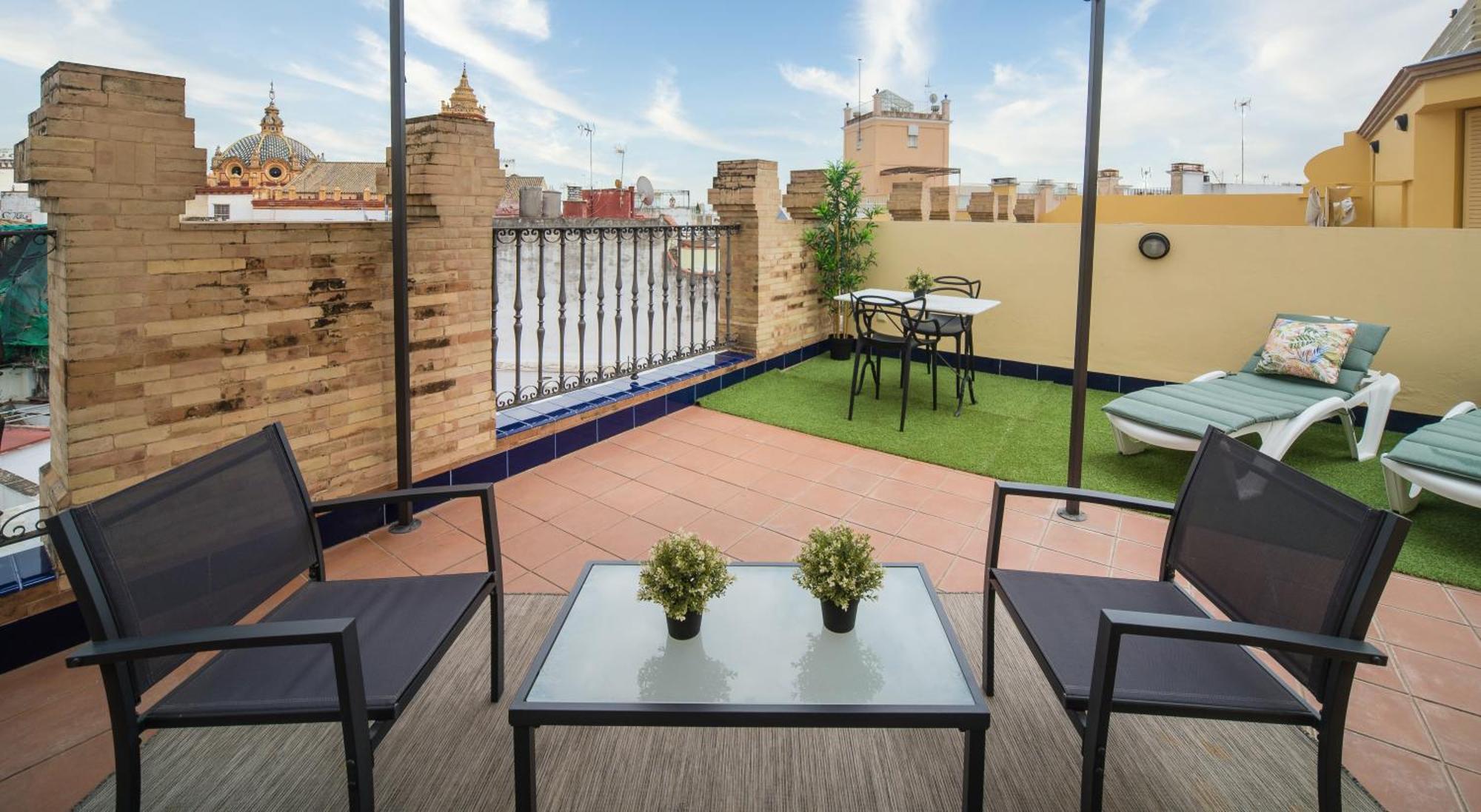 Exclusive Triplex With Private Terrace
