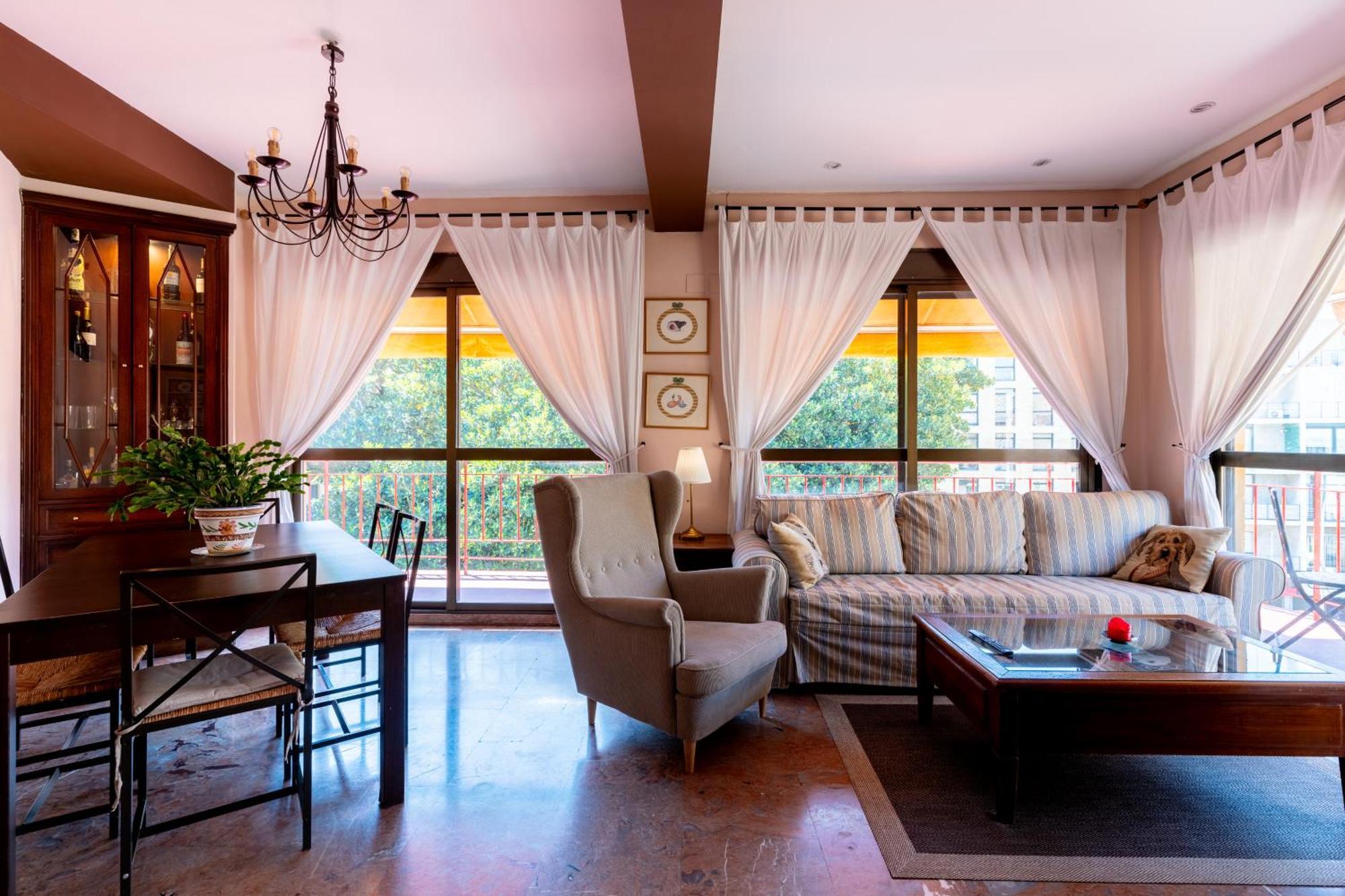 Penthouse!!! Center Of Seville!!! 2 Bedroom + 2 Bath!!!