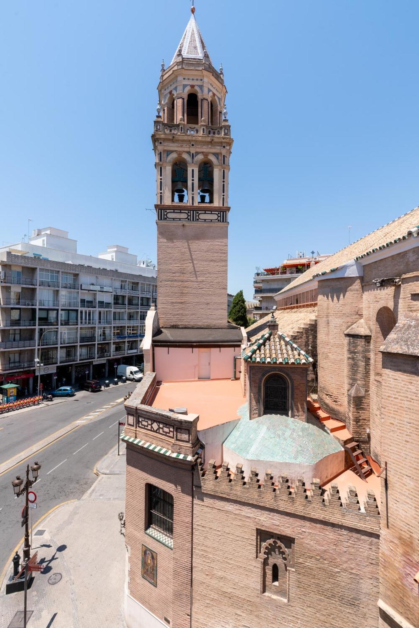 Apartment Penthouse!!! Center Of Seville!!! 2 Bedroom + 2 Bath!!!