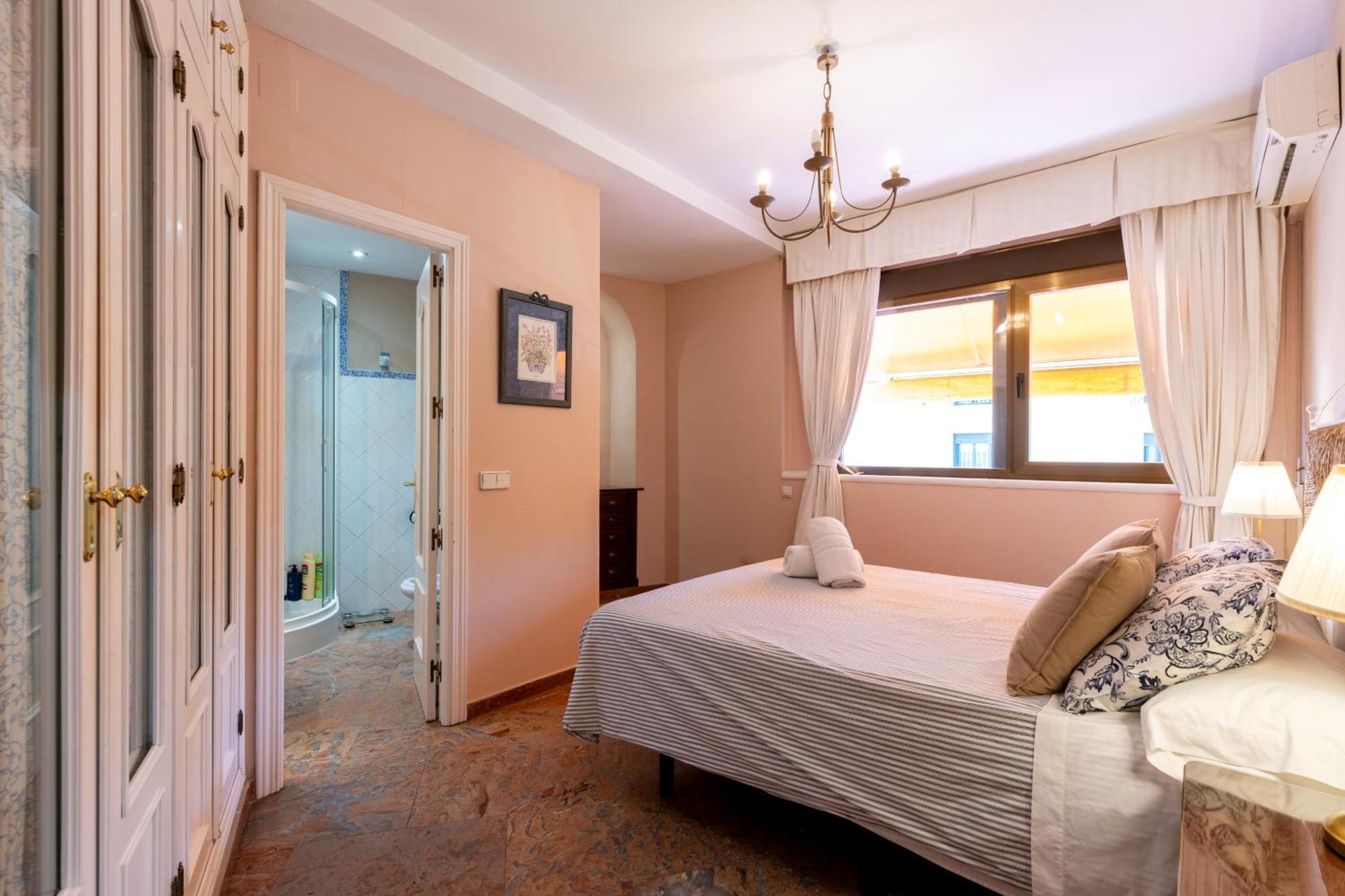 Apartment Penthouse!!! Center Of Seville!!! 2 Bedroom + 2 Bath!!! *