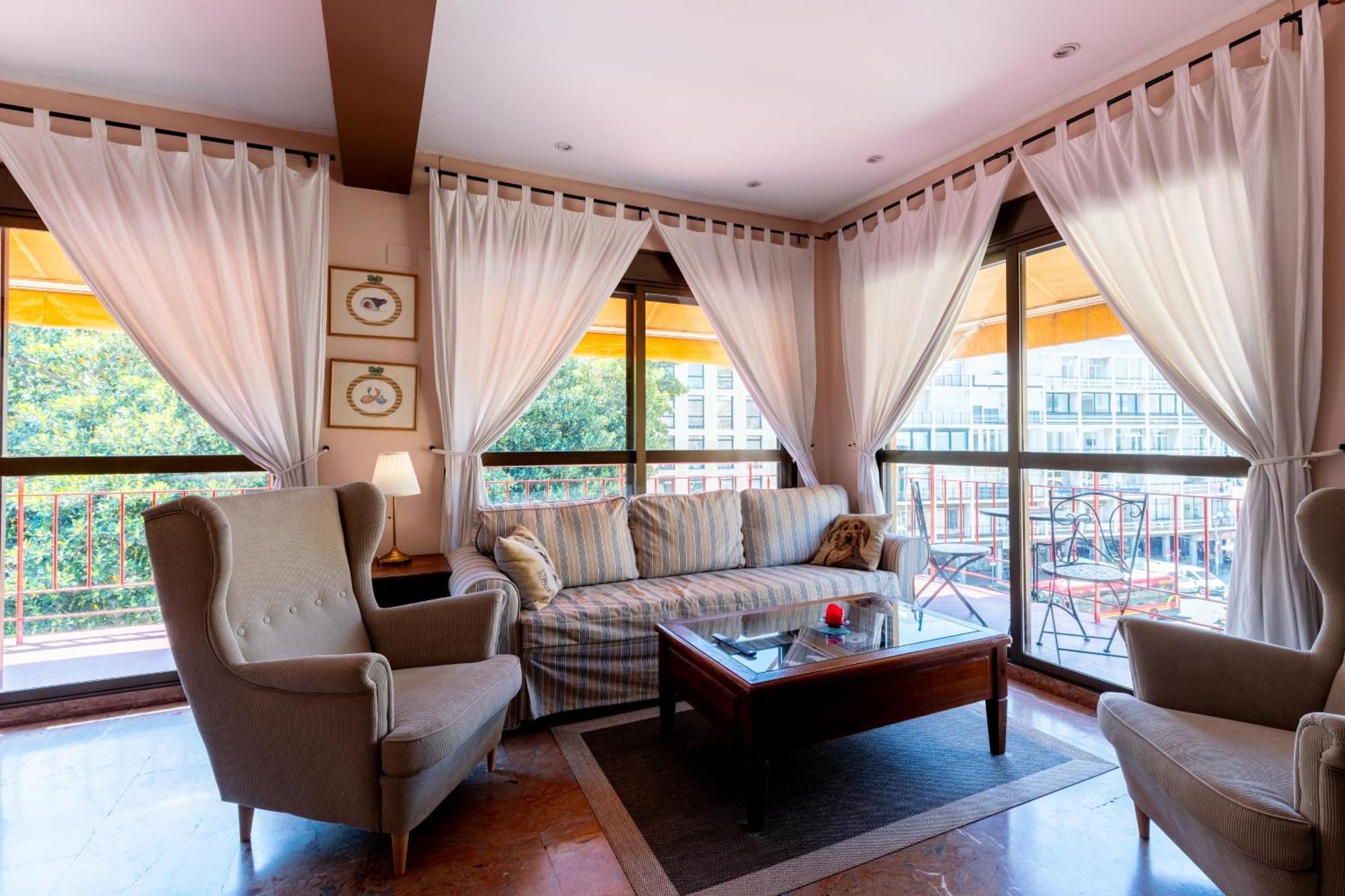 Penthouse!!! Center Of Seville!!! 2 Bedroom + 2 Bath!!! Seville