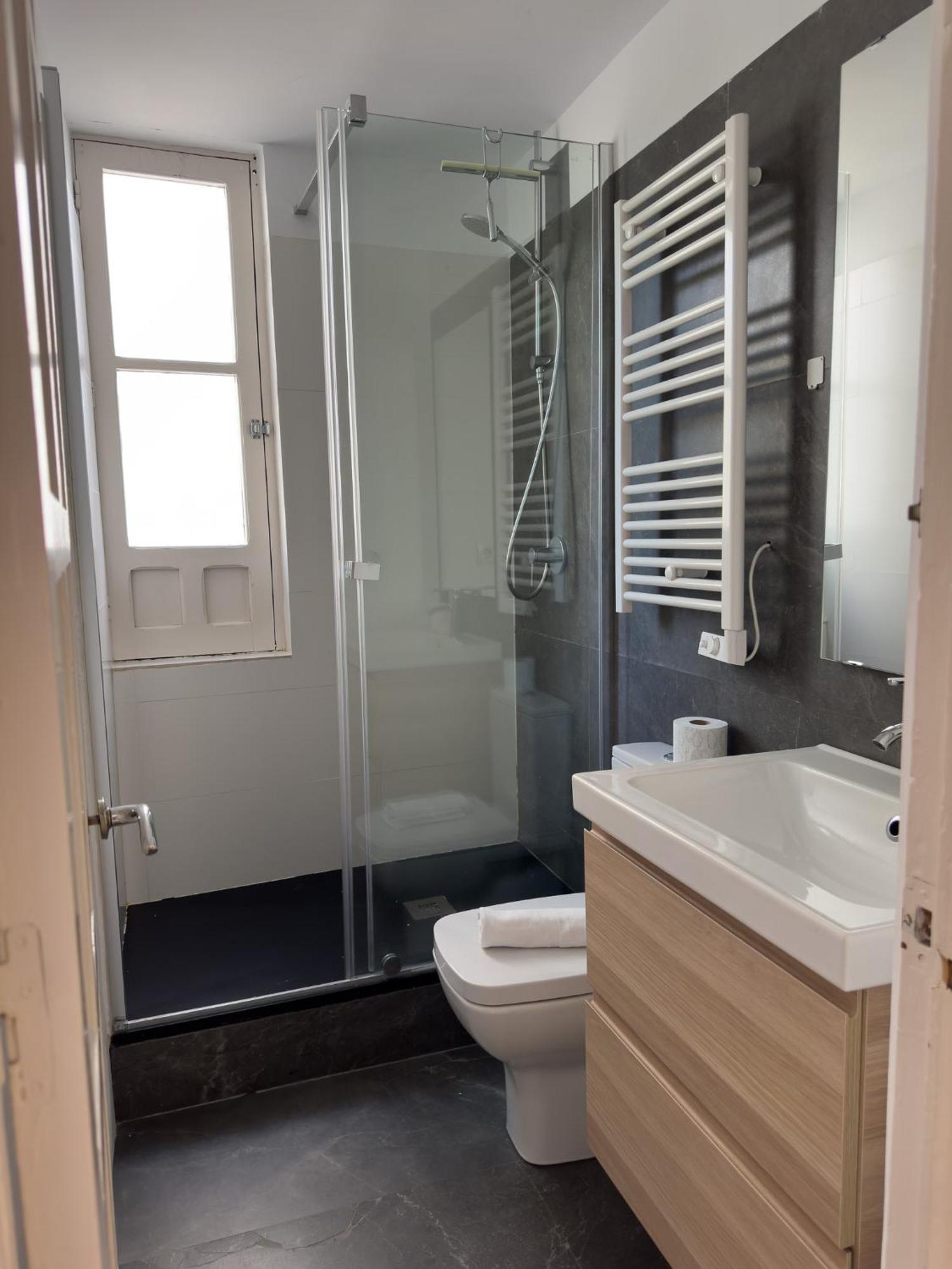 Apartamento Stylish 1br Apt, Ac, Near Sight, Private Parking Opt *