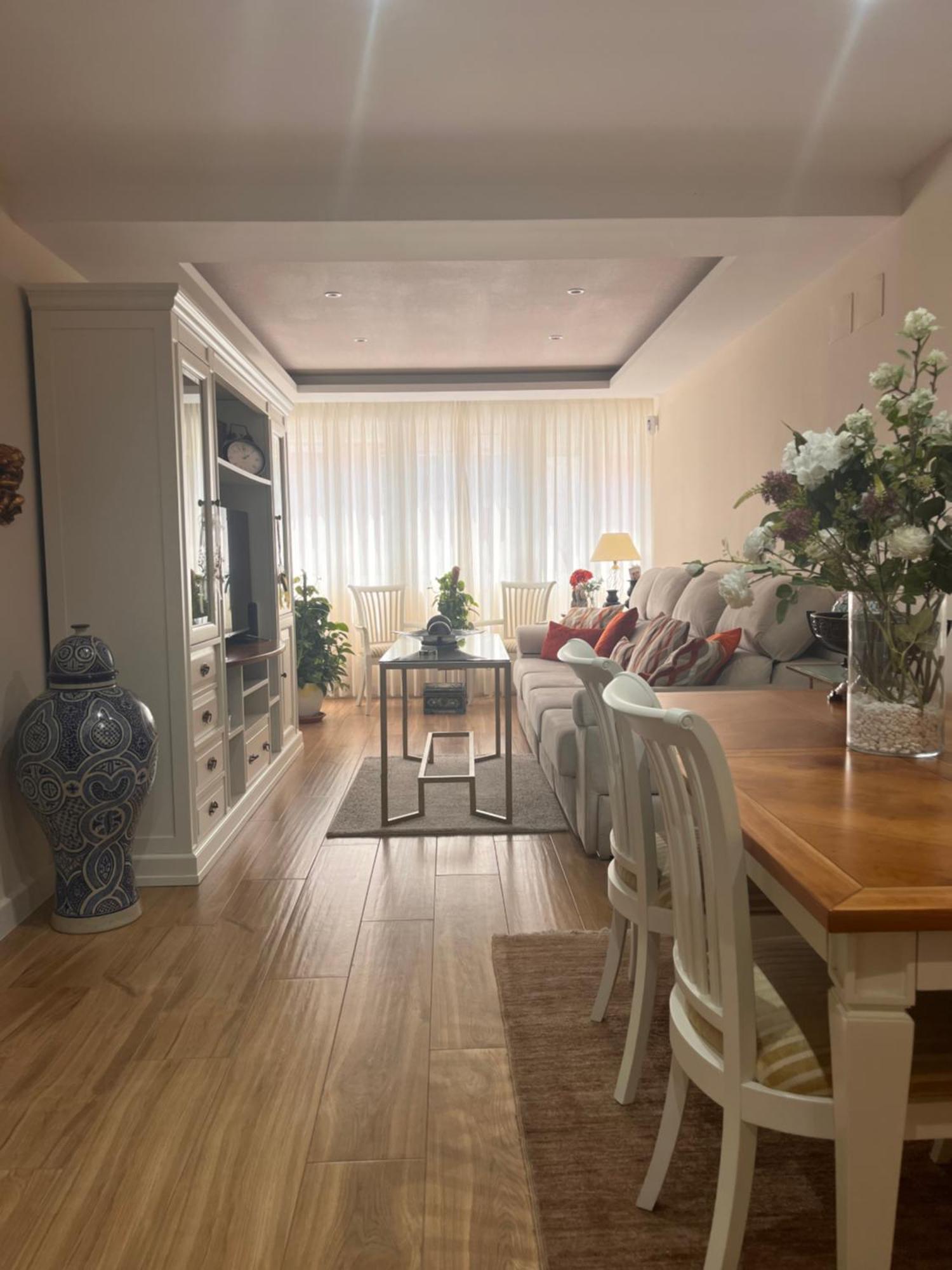 Orilla De Triana Homestay Seville