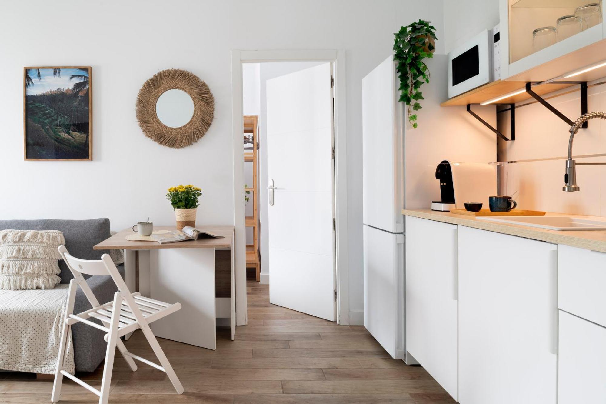 Calma Muralla House-two Bedrooms & Two Bathrooms