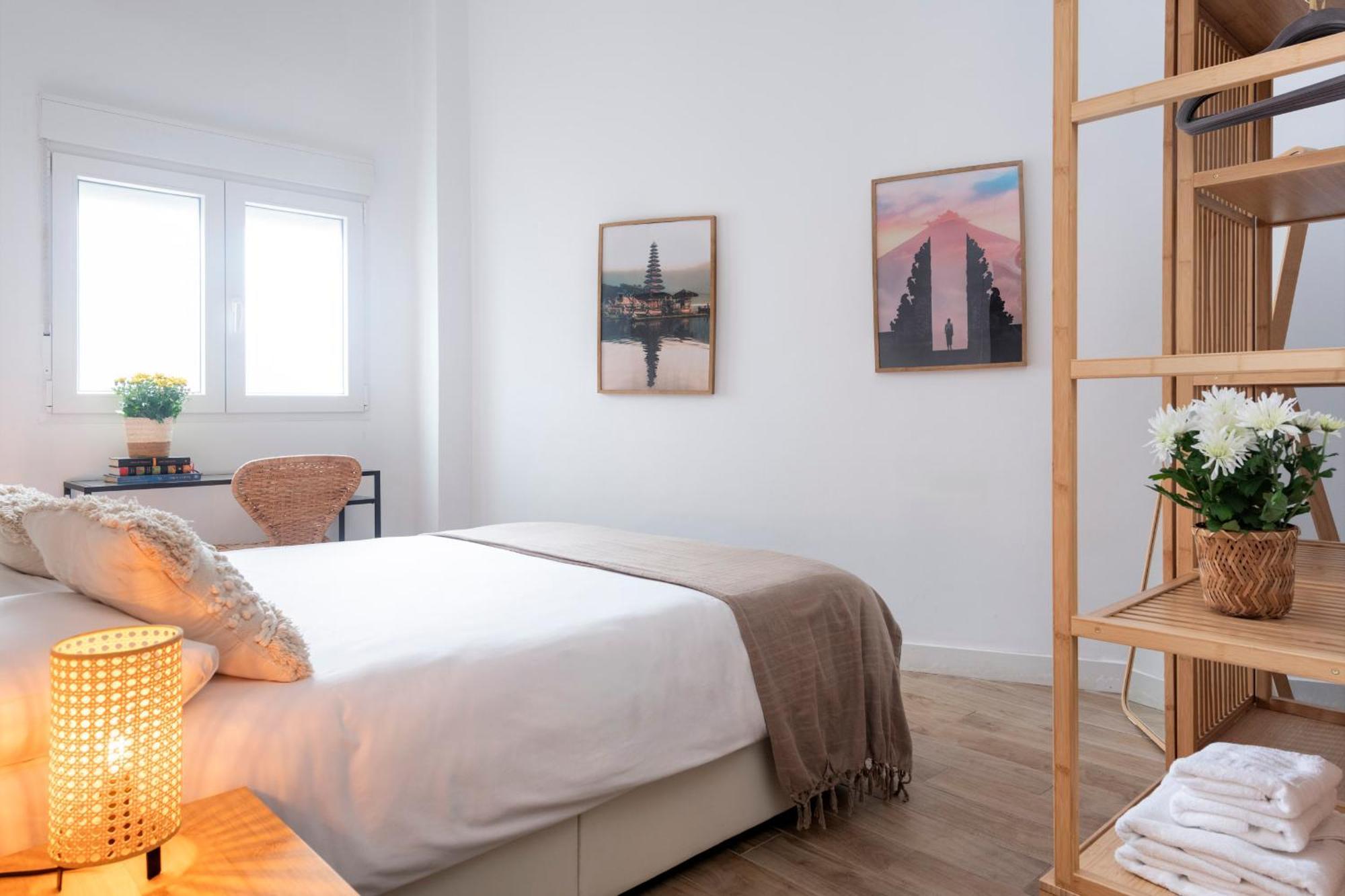 Calma Muralla House-two Bedrooms & Two Bathrooms *