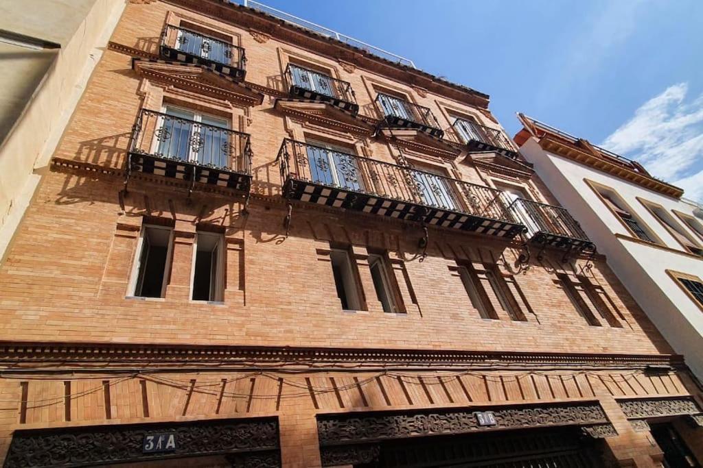 C3 Familiar Apartment