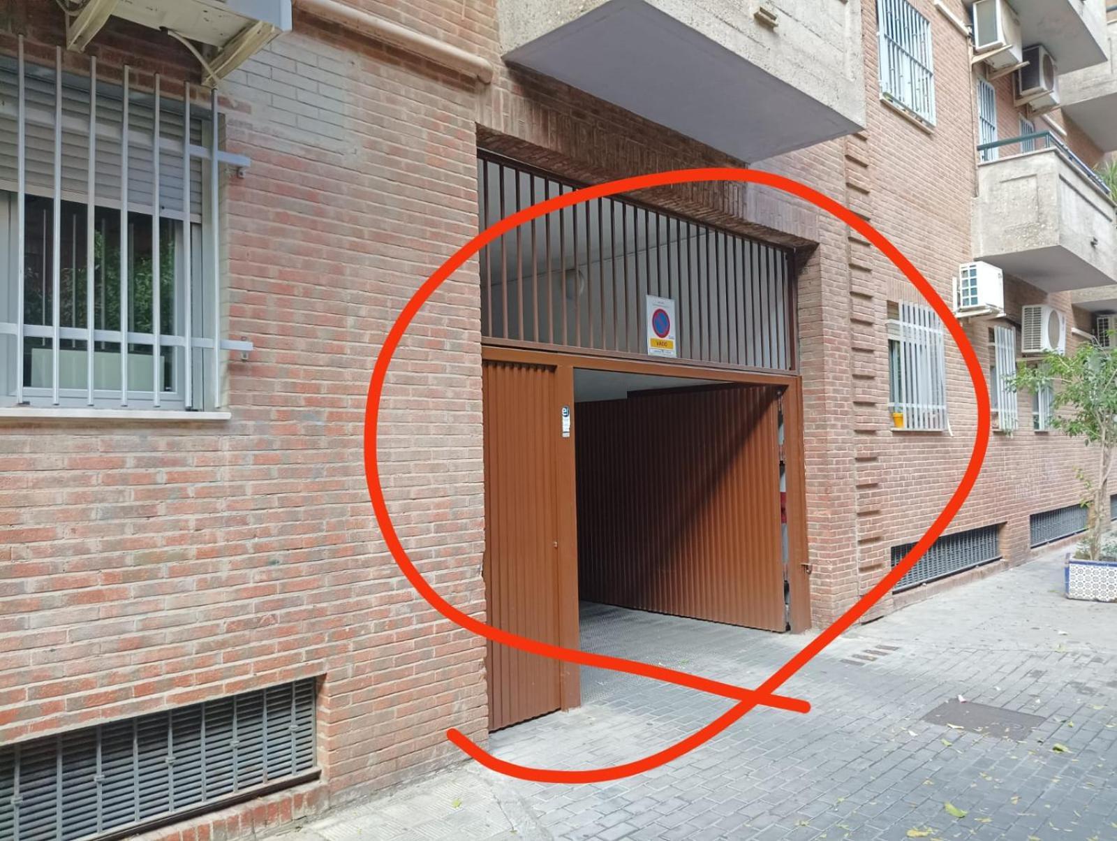 Zona 1 Santa Cruz Vistas Alcazares Parking Privado Apartment Seville
