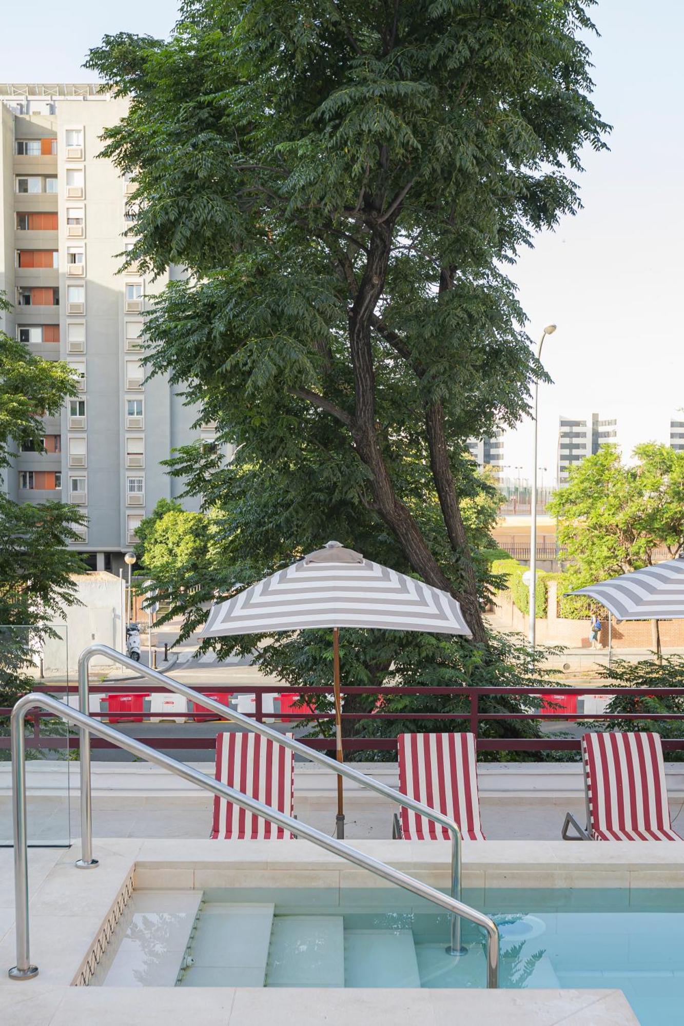 Hesperia Seville