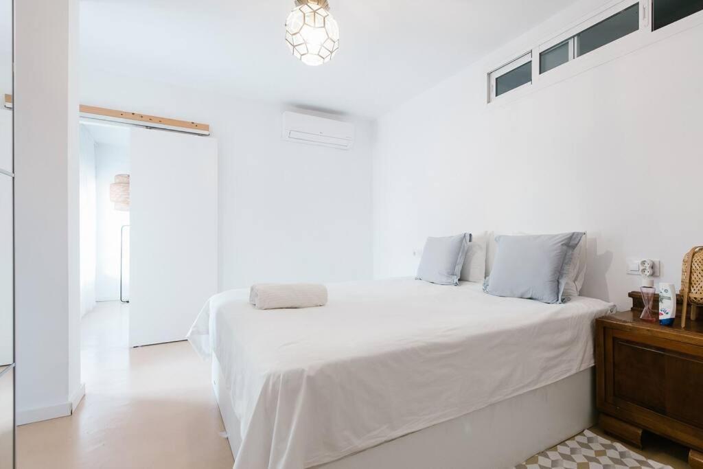 Cozy But Modern 2 Bed/bath Perfect For Families *