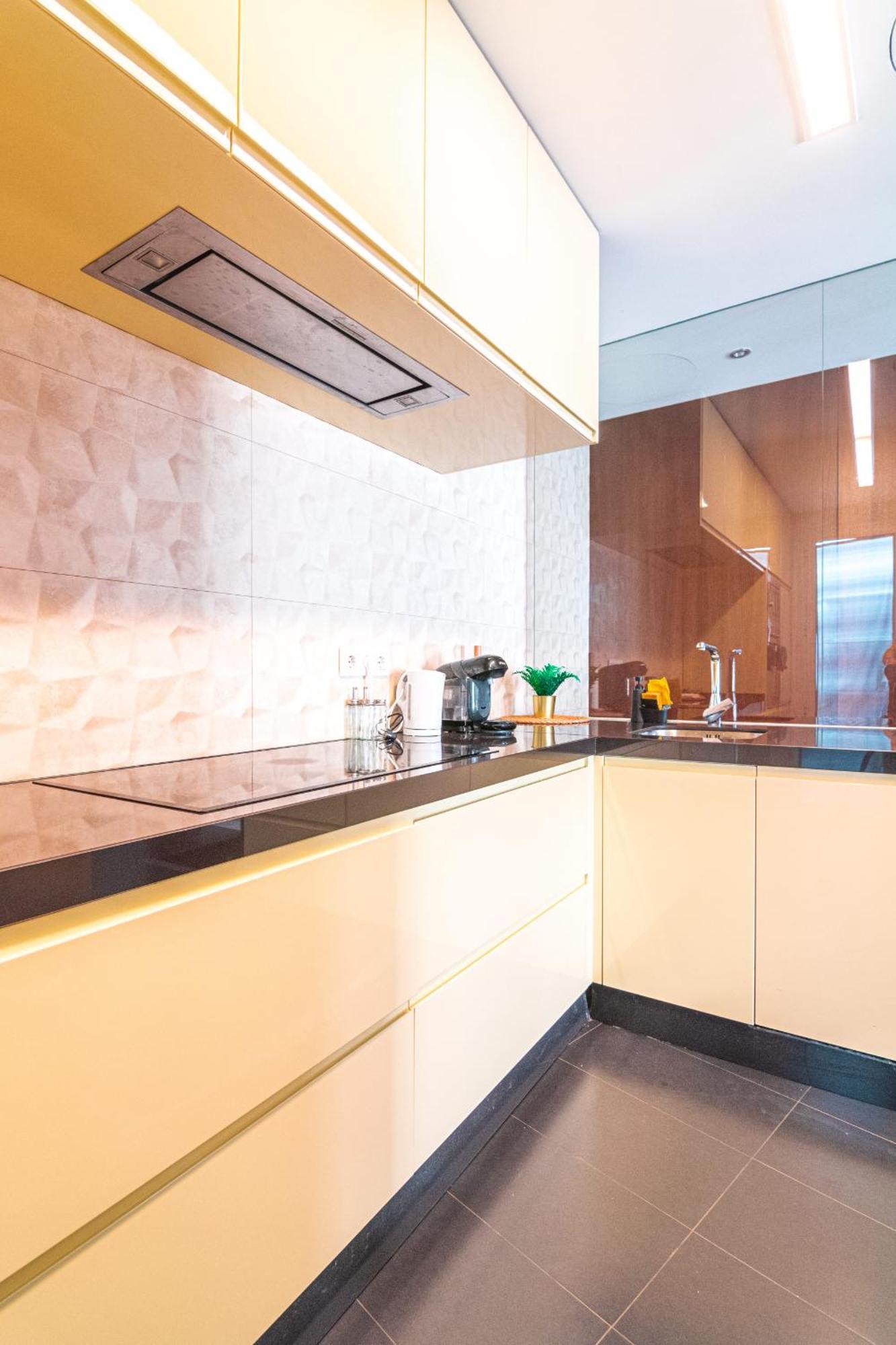 Apartamento Edomus La Maestranza Boutique *