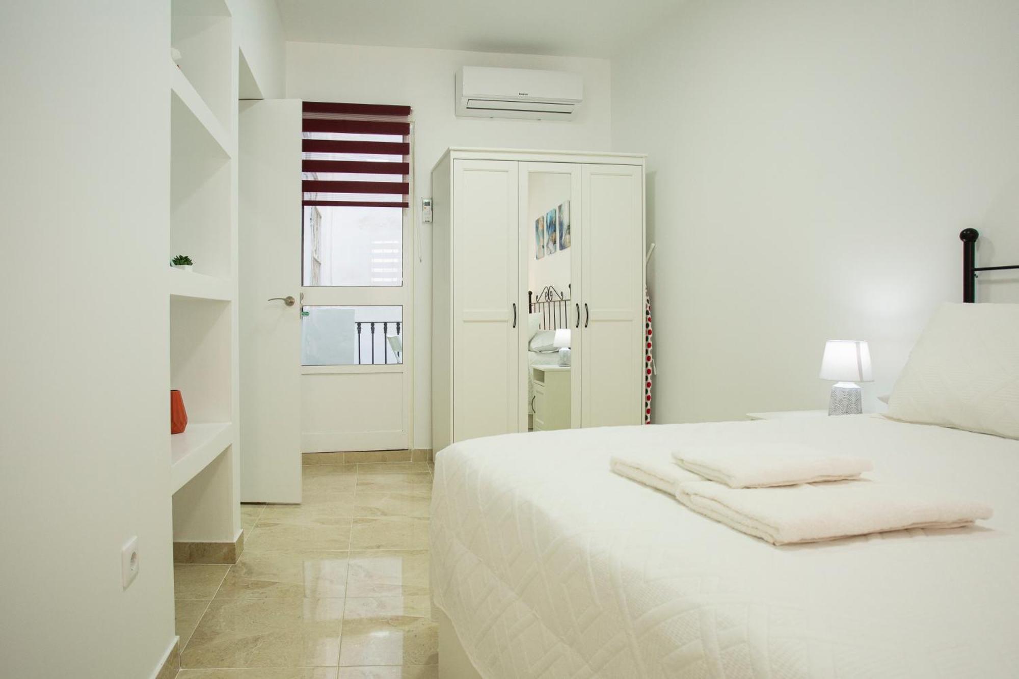 Wish Amparo De Apartment Seville