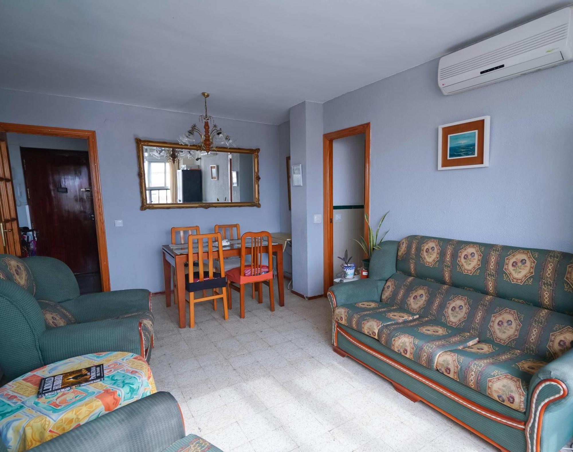 Privadas Con Cama Doble En Sevilla