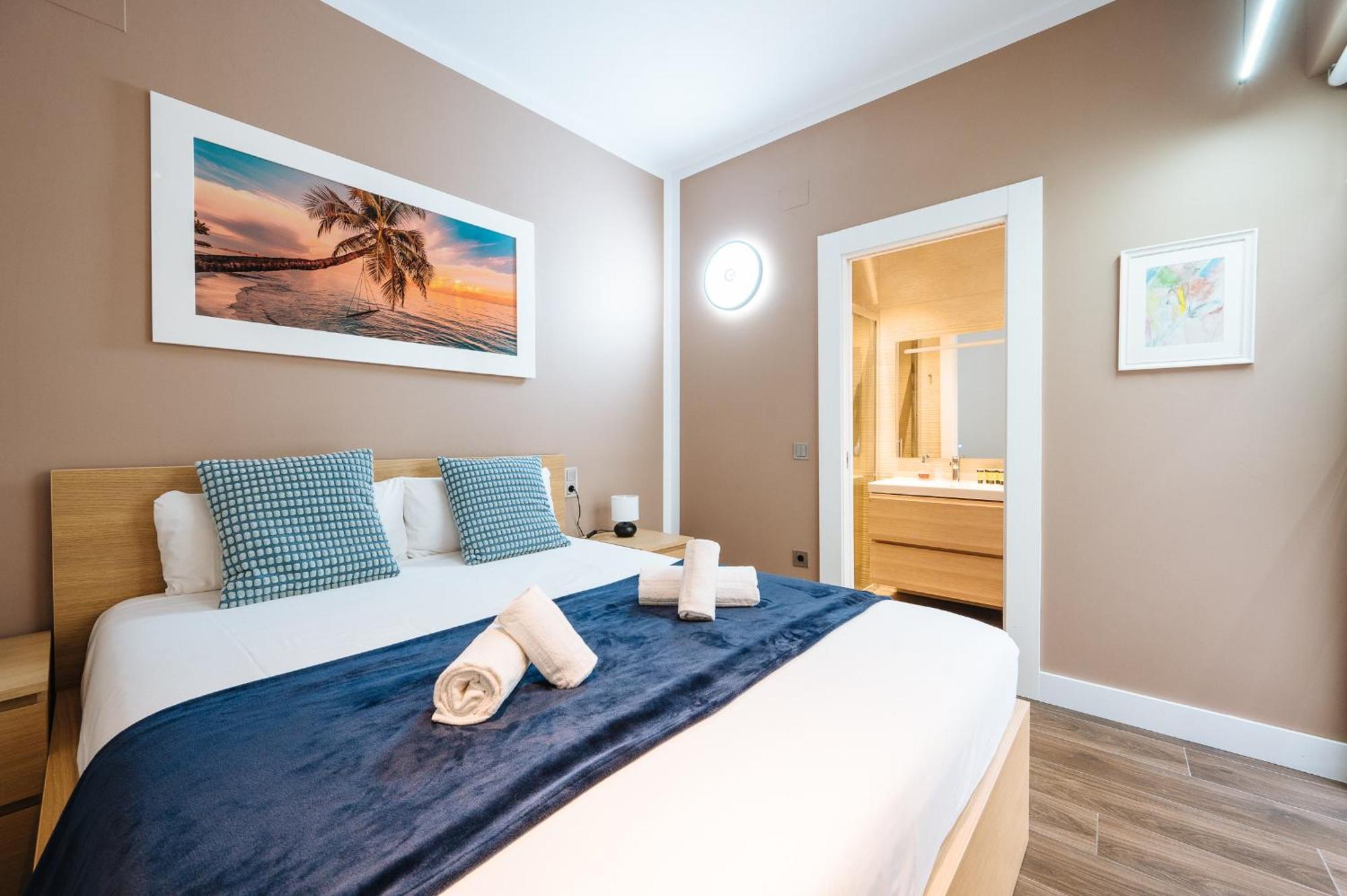 Elegant Duplex 3 Master Bedrooms And Private Apartment *