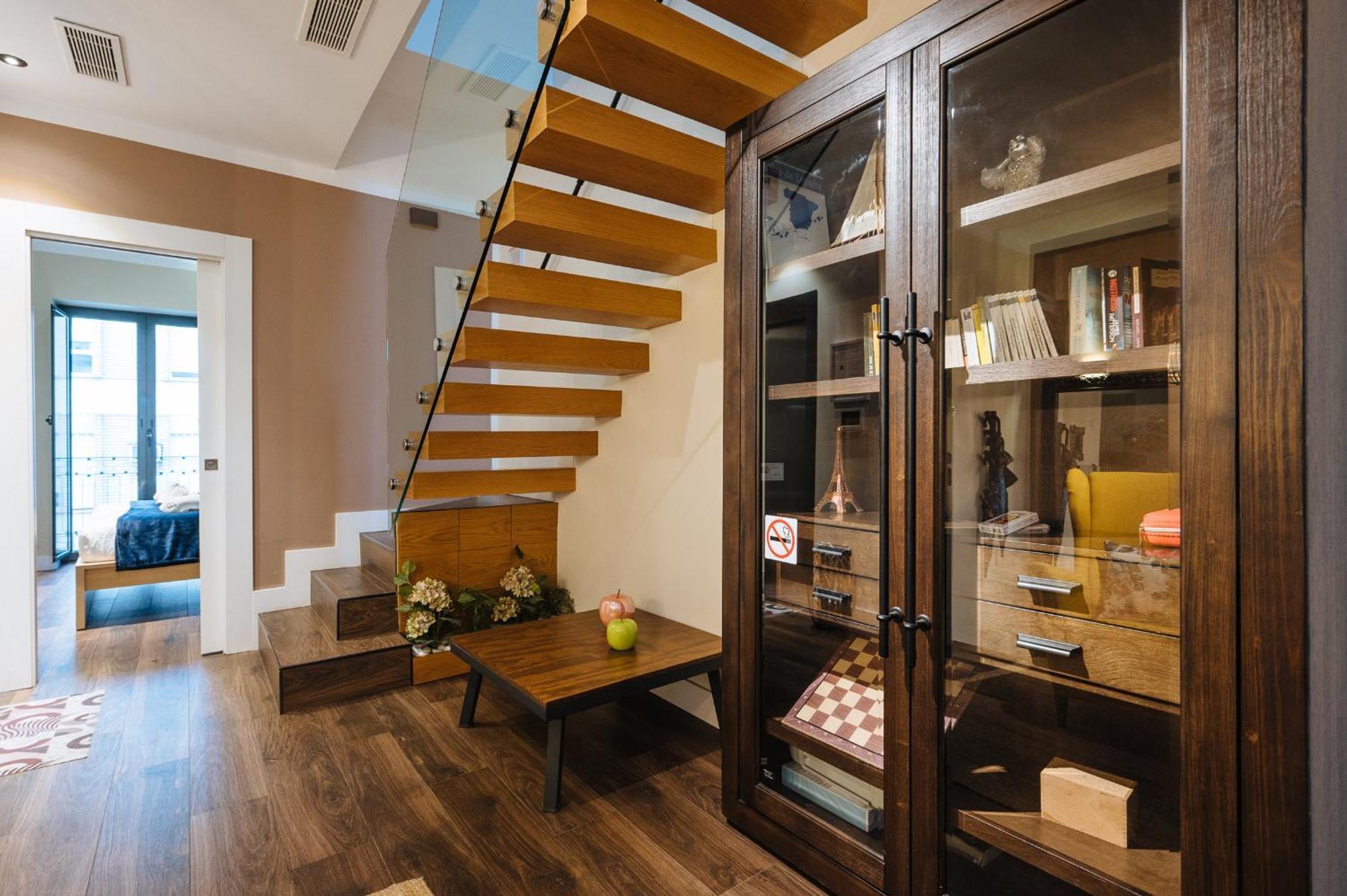 Apartment Elegant Duplex 3 Master Bedrooms And Private Seville