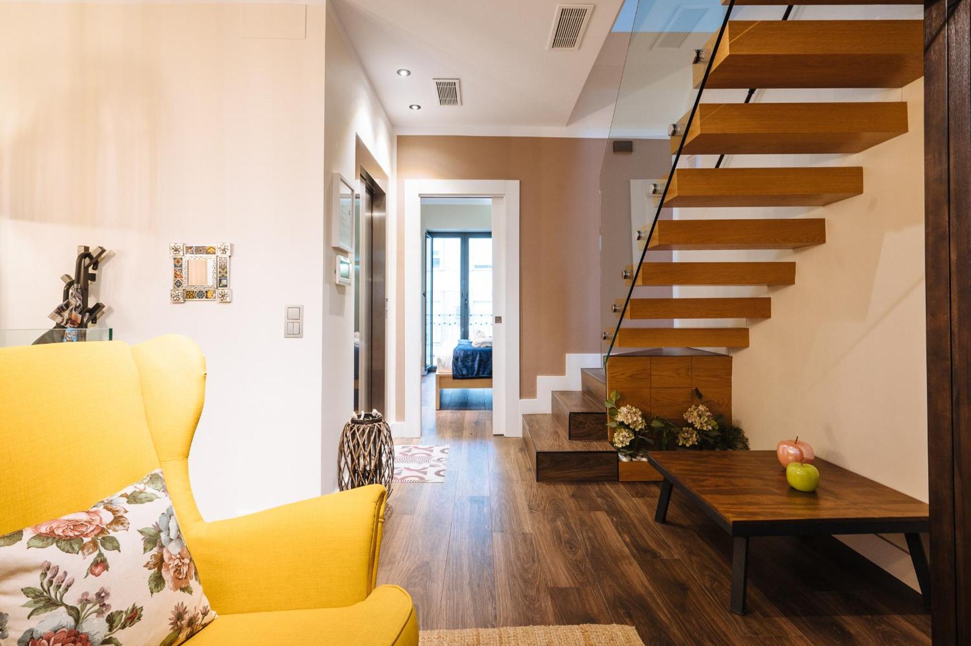Apartment Elegant Duplex 3 Master Bedrooms And Private