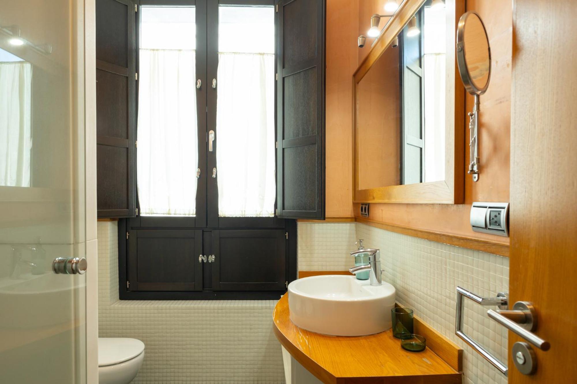 La Maestranza Charming One Or Two Bedrooms By Cityzen