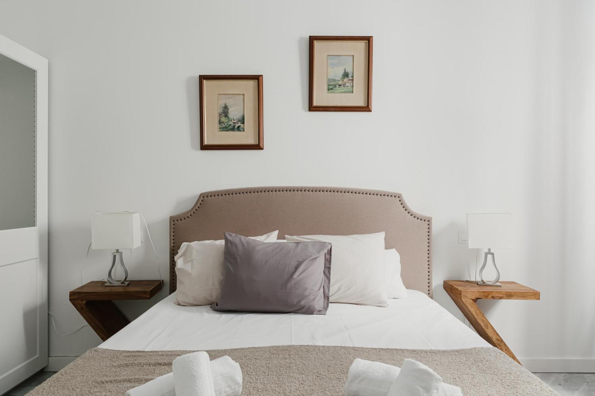 Quiet And Comfortable Fully Renovated Seville
