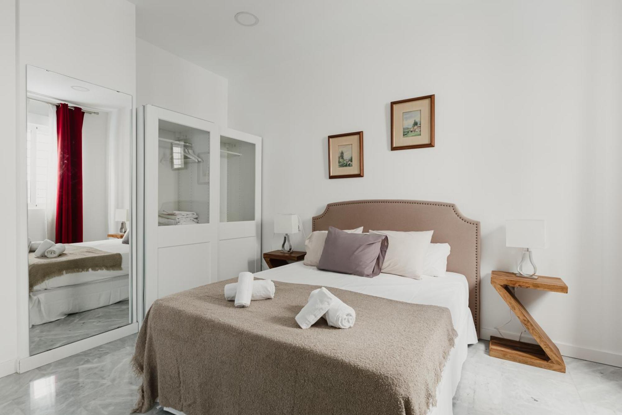 Quiet And Comfortable Fully Renovated *
