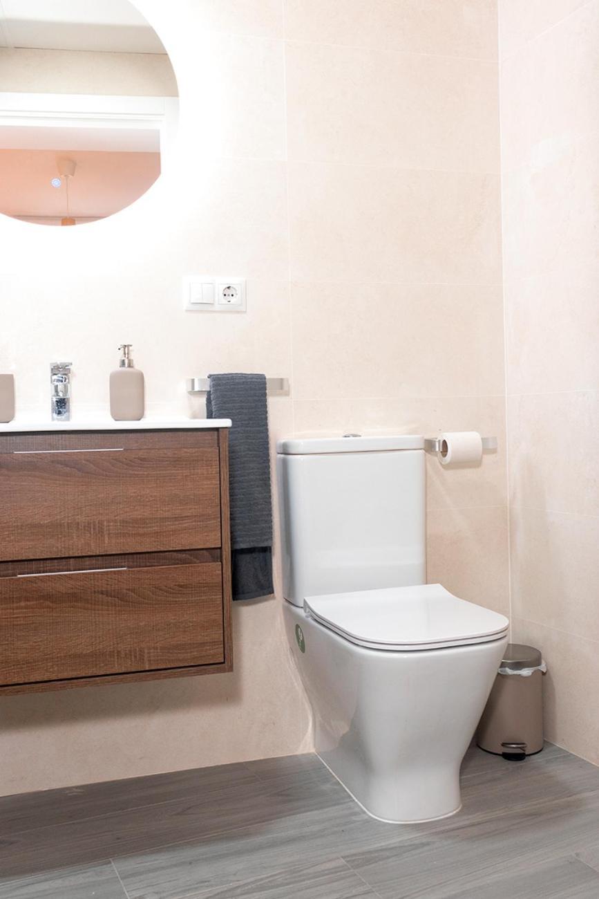 Old Town 3 Bedrooms 2 Bathrooms Wifi Apartment