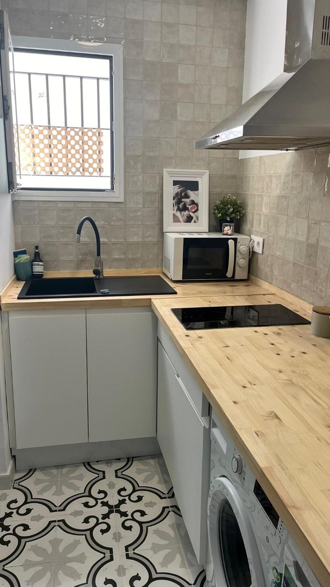 Apartamento En Casco Antiguo - Plaza De La Gavidia *