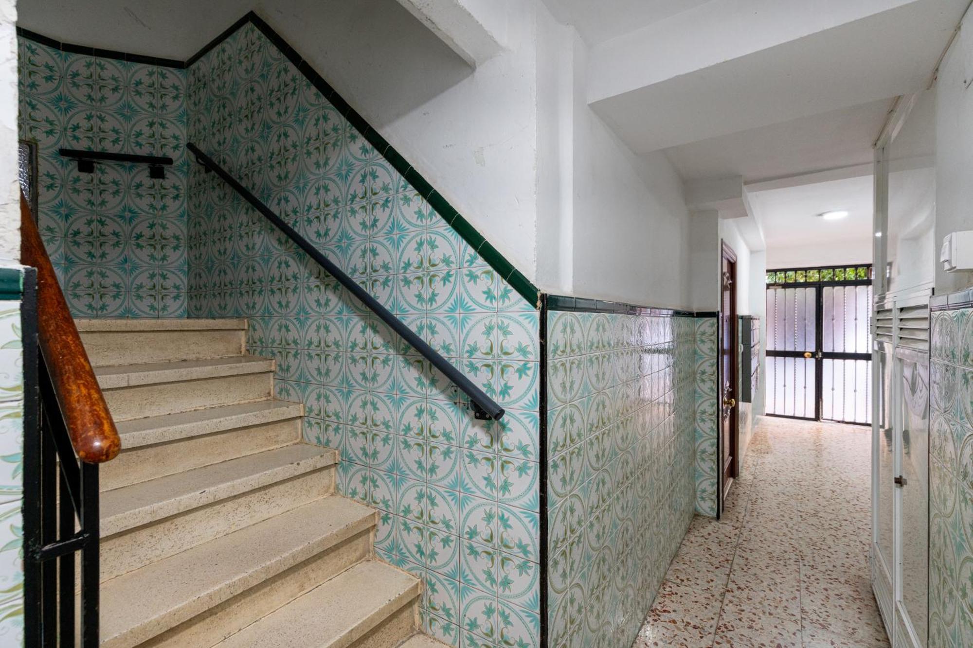 Apartment Piso Elegante Y Nuevo De 3 Y 2 Banos Seville