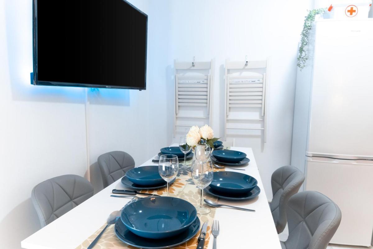 Downtown 3 Bedrooms, 1 Bathroom, Wifi Apartment Seville
