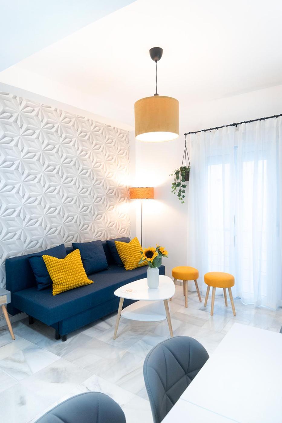 Downtown 3 Bedrooms, 1 Bathroom, Wifi Apartment