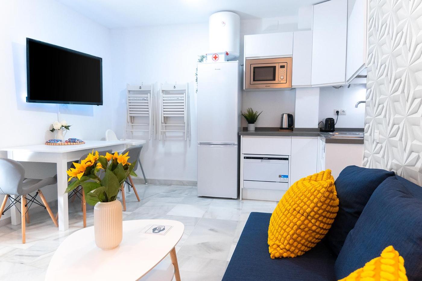 Downtown 3 Bedrooms, 1 Bathroom, Wifi Seville