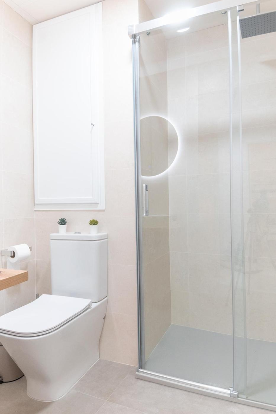 Apartment Downtown 3 Bedrooms, 2 Bathrooms, Wifi