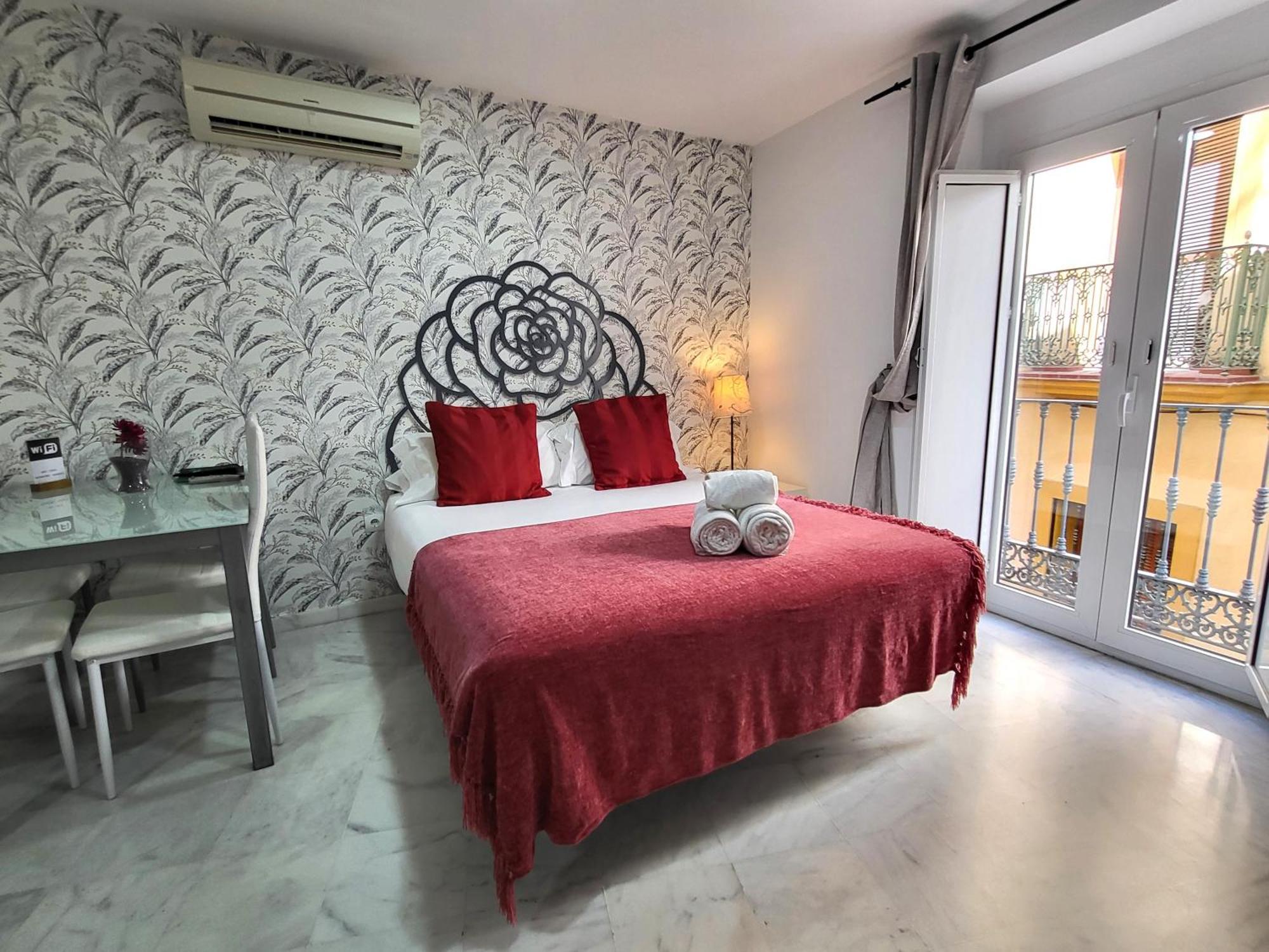 Apartment Reservaloen Mariano De Cavia Seville