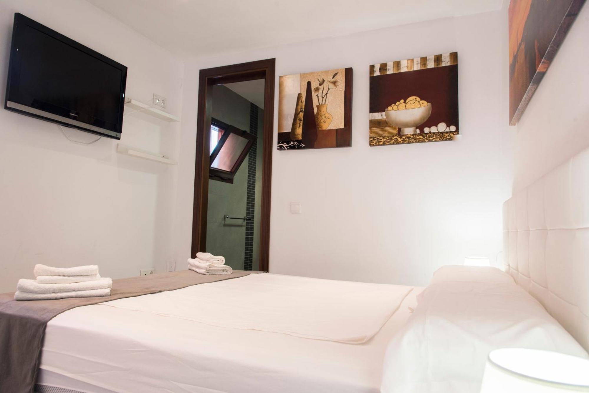 Nightinsevilla Bailen Free Parking Sevilla