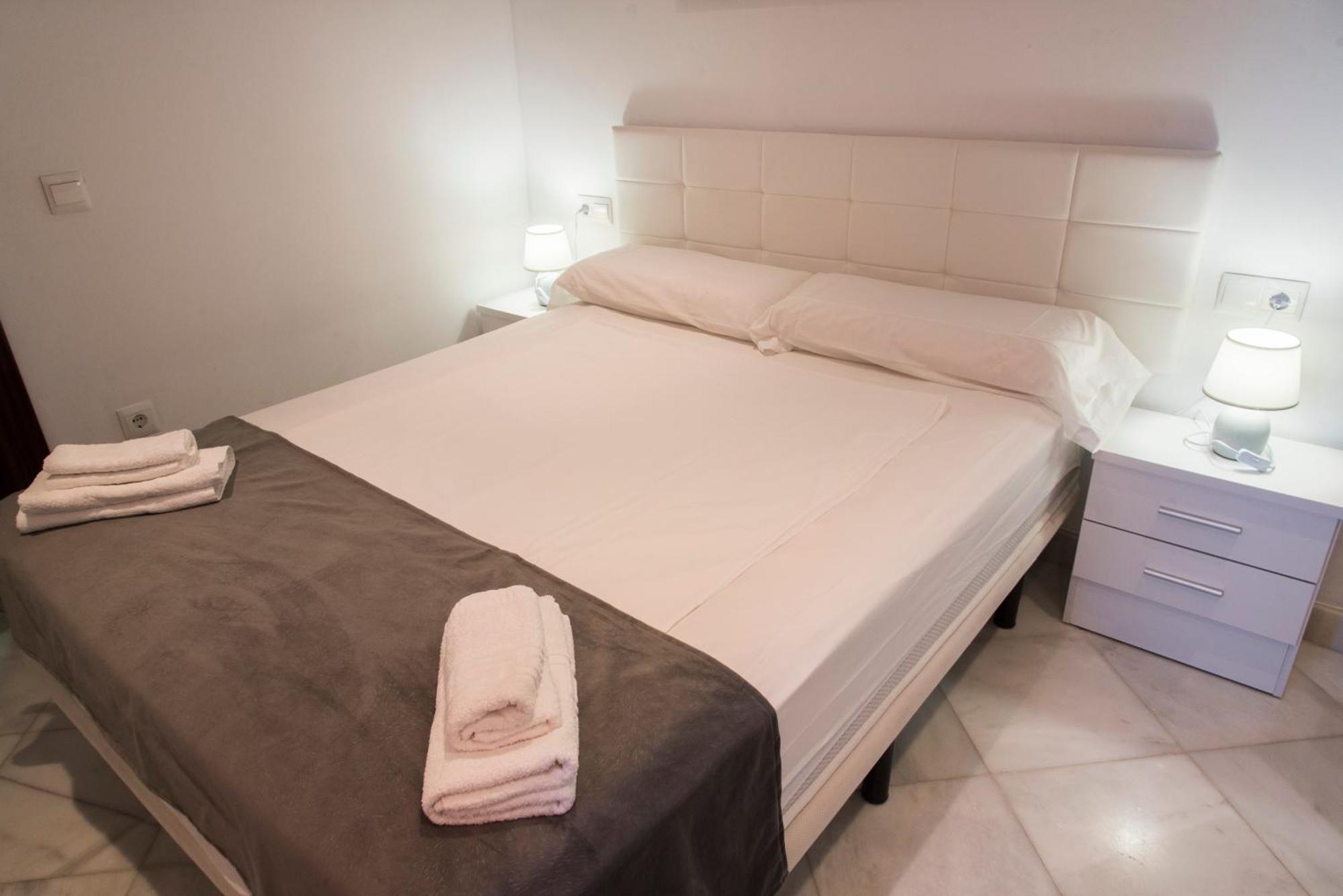 Apartamento Nightinsevilla Bailen Free Parking Sevilla