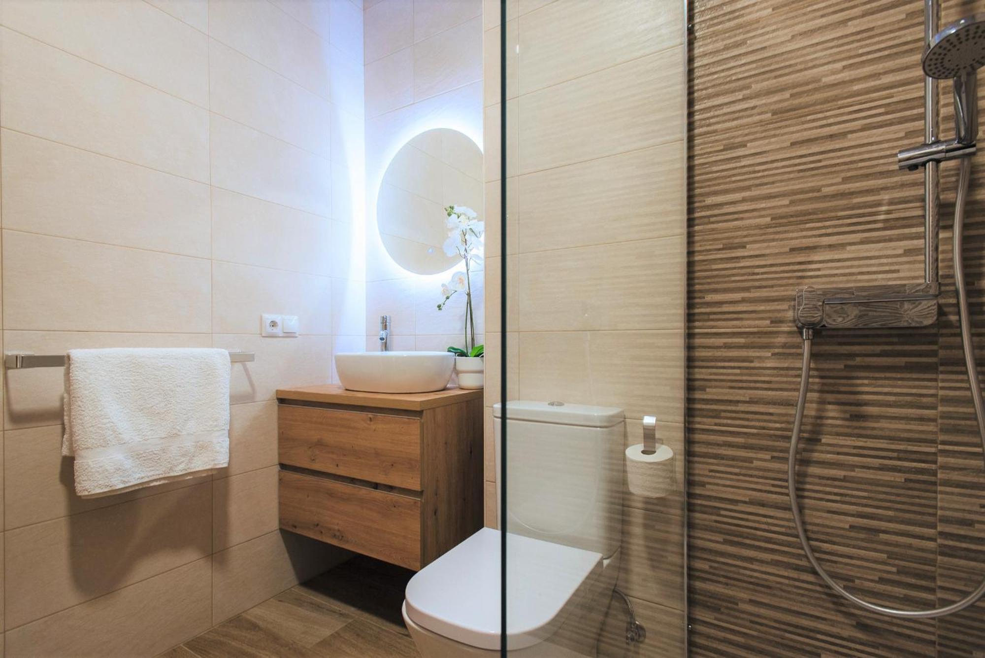 Hostly Orfila 3a-3b Exclusive Penthouse-center-fibre-parking Optional Seville