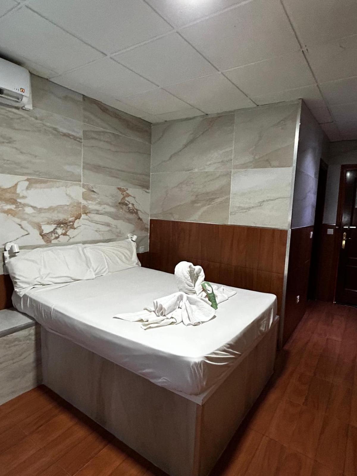 Guest house Avenida Andalucia - Solo Adultos Seville