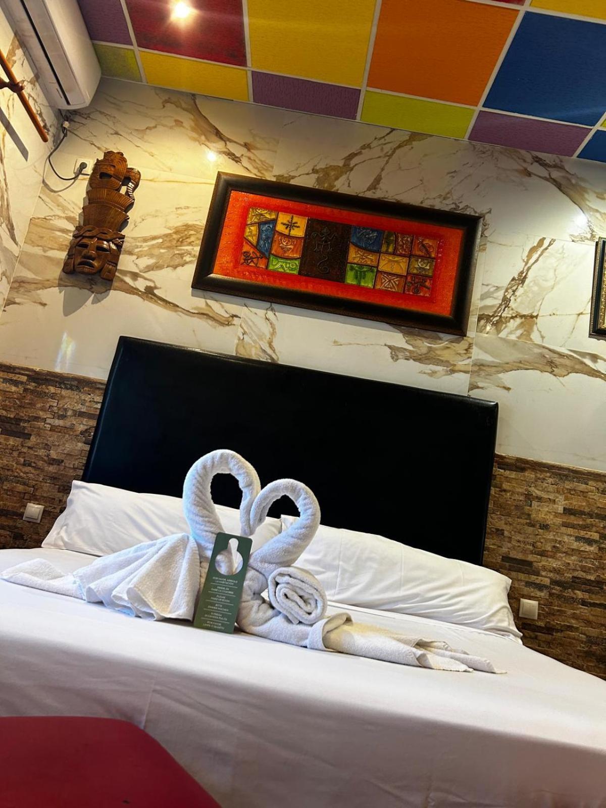 Avenida Andalucia - Solo Adultos Seville