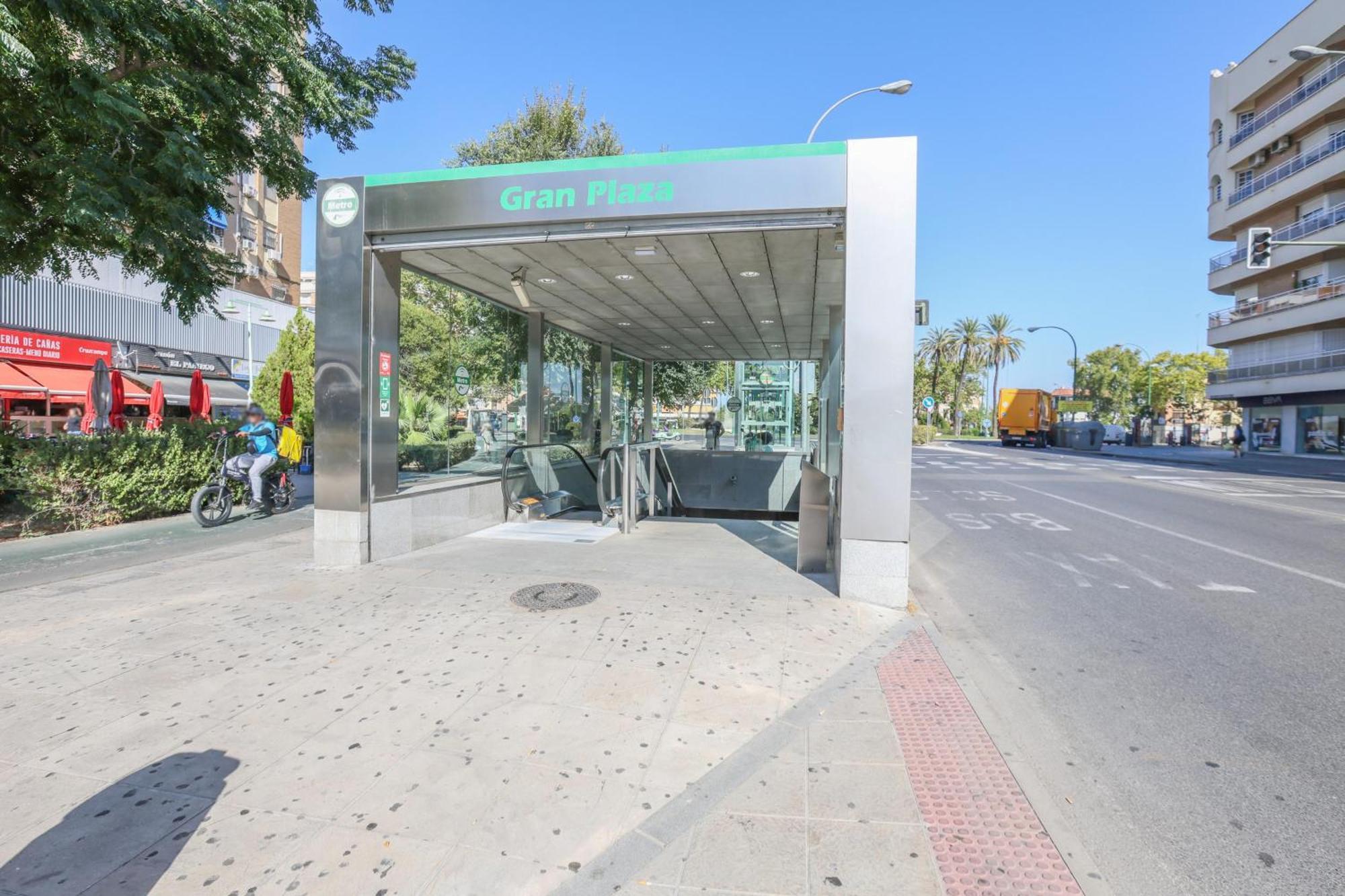 Azahar Gran Plaza Apartment