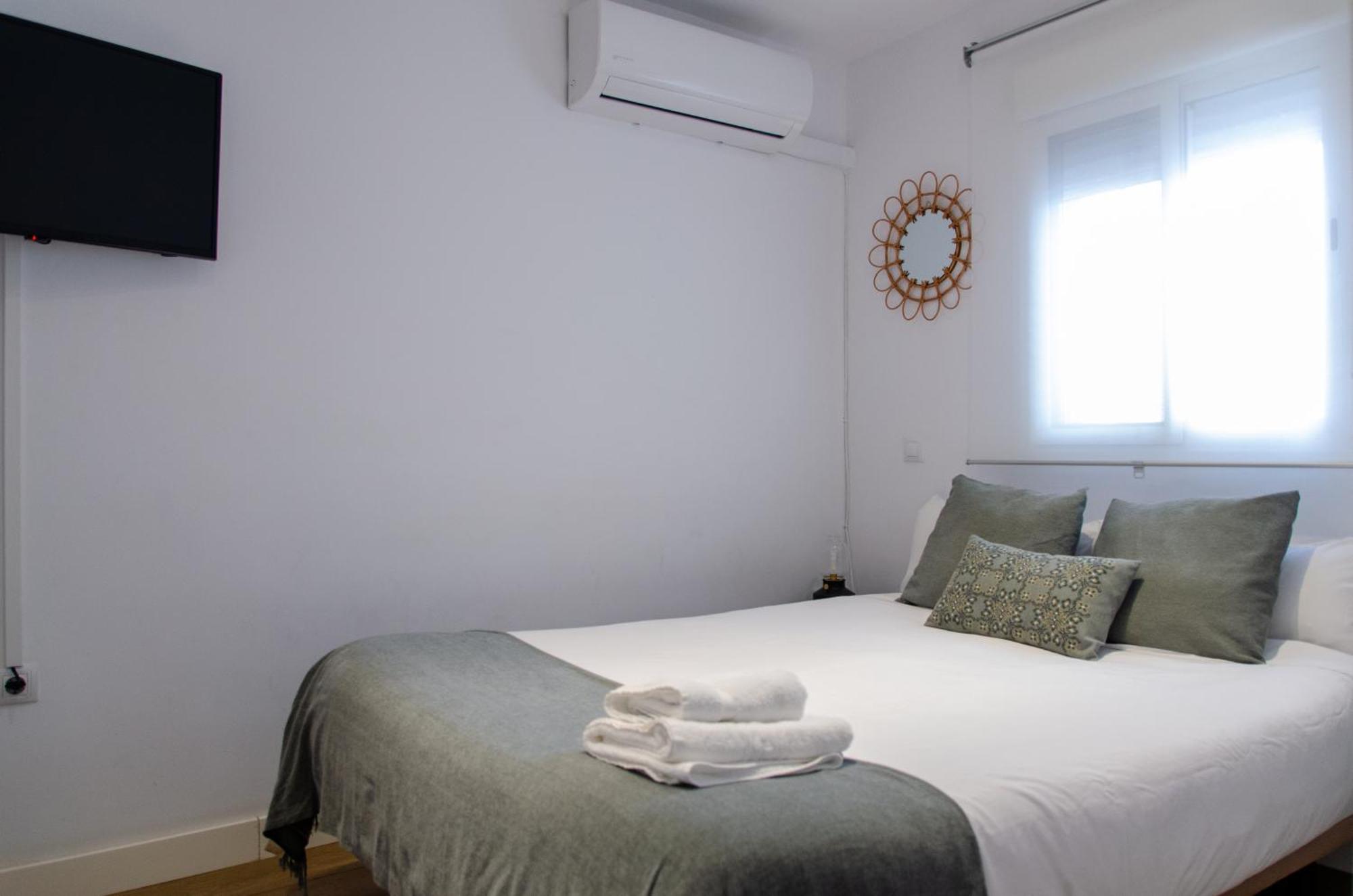 Moderno En Triana 2 Y Aire Acondicionado Apartment