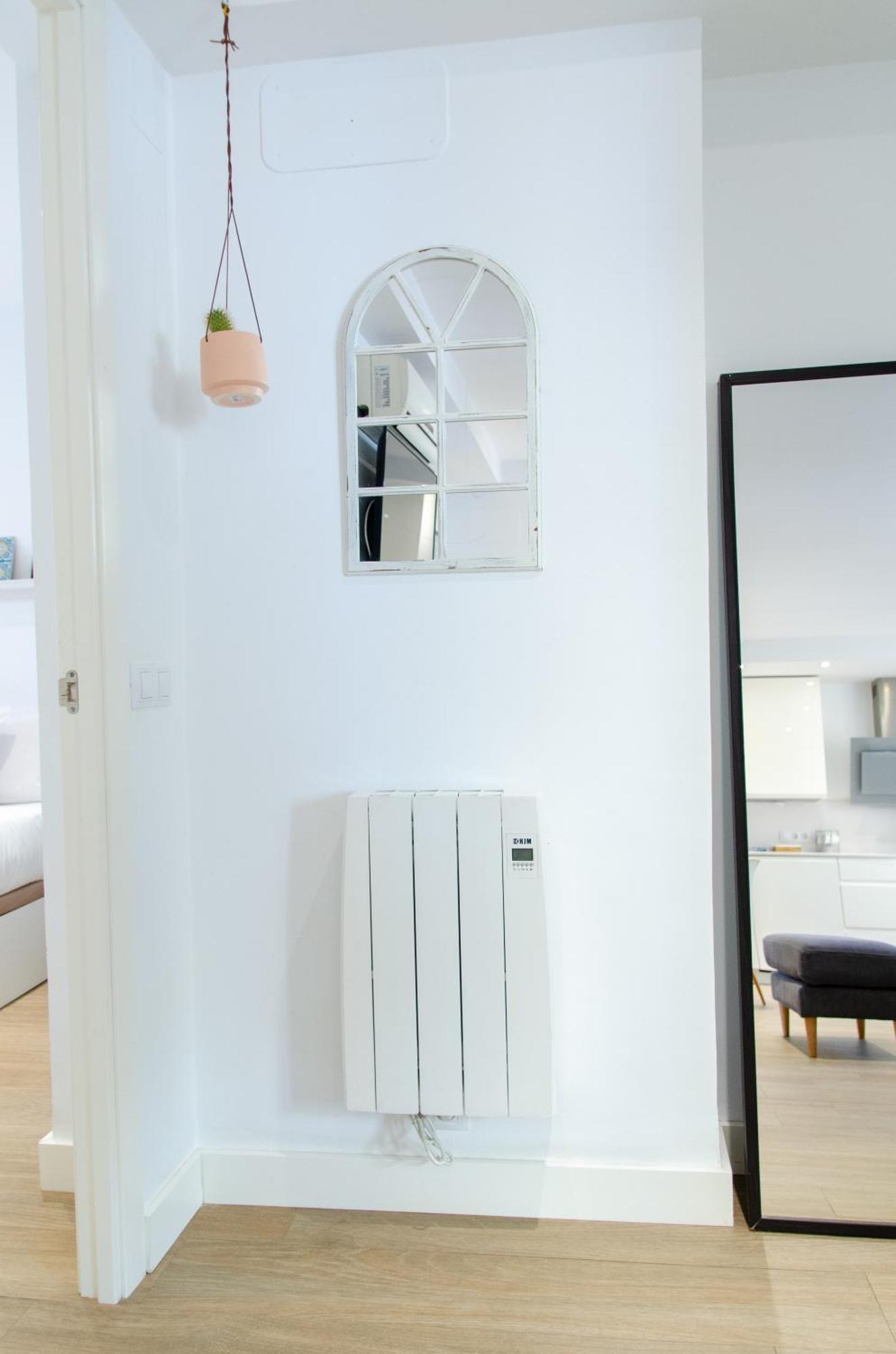 Moderno En Triana 2 Y Aire Acondicionado Apartment