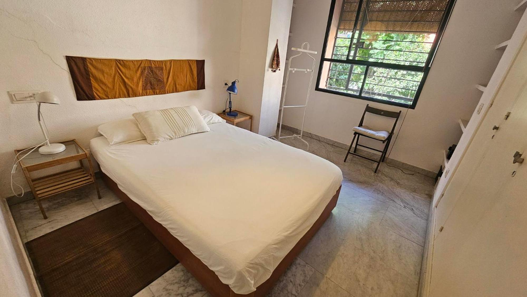 Centrally Located In Old Palace House Apartment