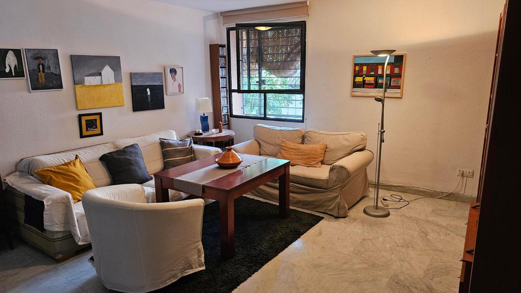 Centrally Located In Old Palace House Apartment Seville