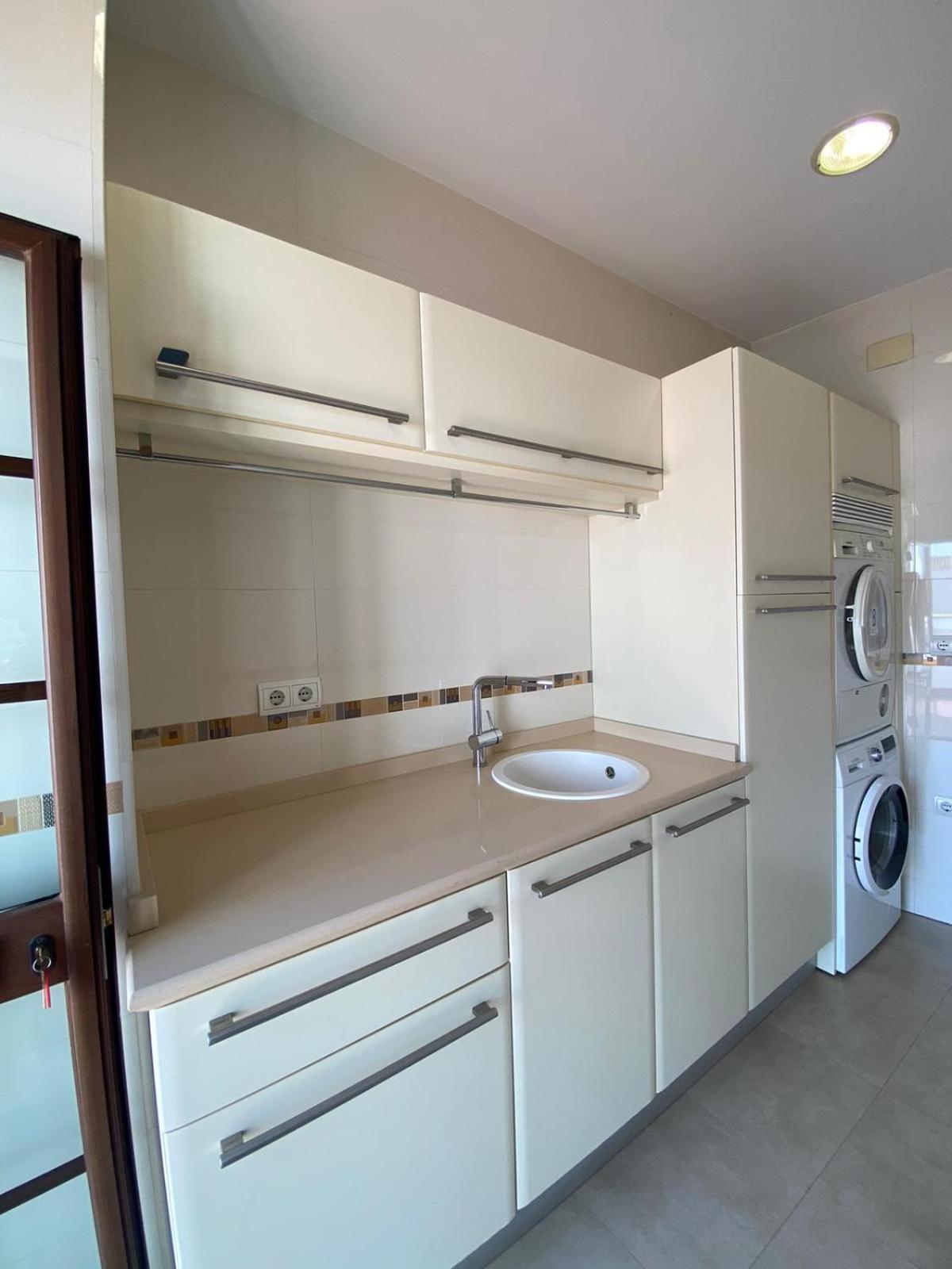Atico Deluxe Con Parking Apartment Seville