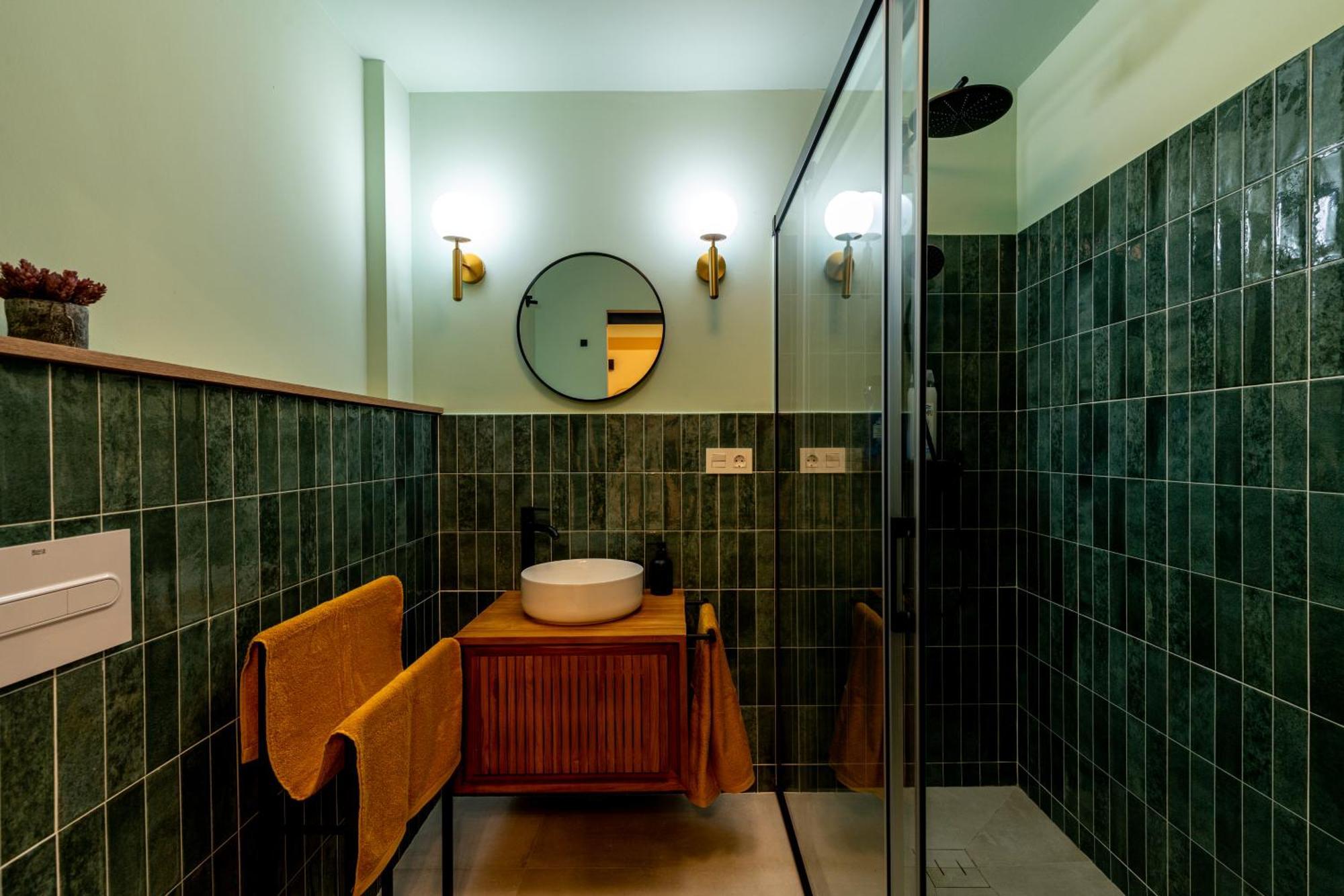 Cl2 En Pareja Jacuzzi Y Aparcamiento Apartamento *