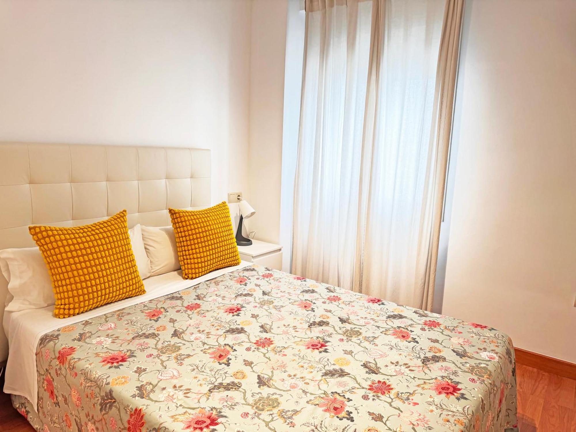 Triana Luxury Numancia Apartment Seville