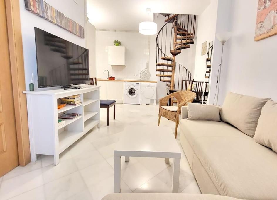 Walk To The Cathedral Duplex Arenal * Sevilla