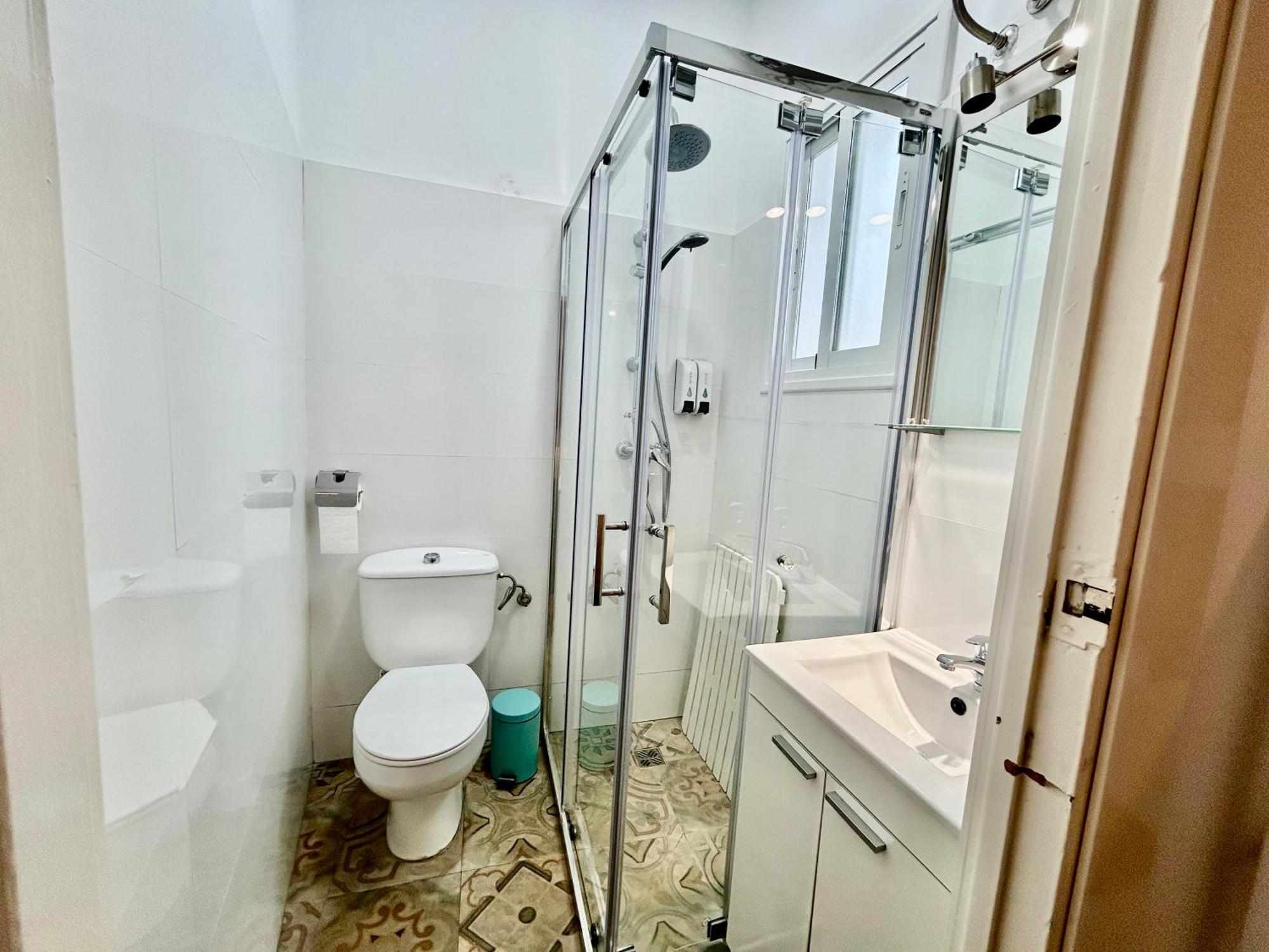 Acogedor 8pax 4bdr 2bth - Cozyhomesevilla1 Apartment *